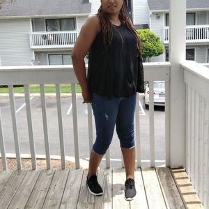 Meet your Posher, Davida